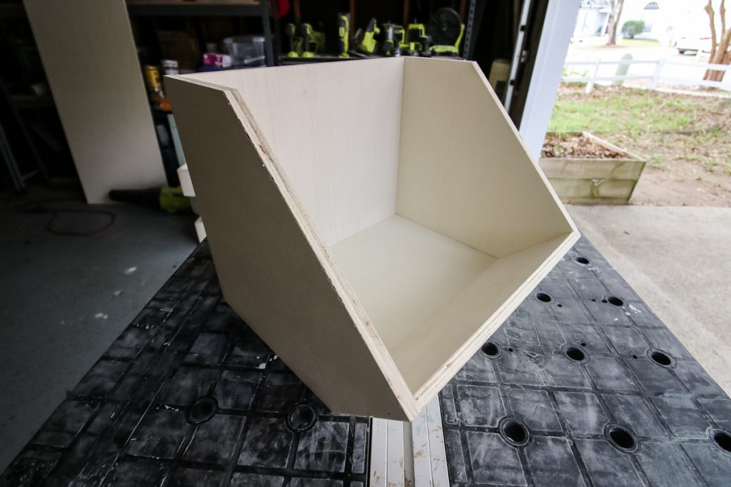 Finished lower storage bin