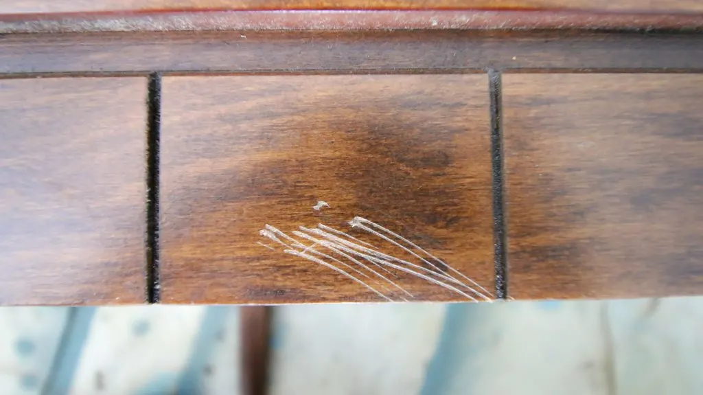 Scratch on furniture