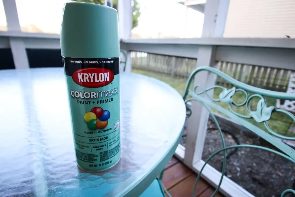The best way to paint metal patio furniture