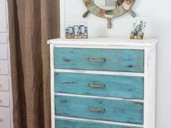 57 Diy Painted Dresser Ideas To Inspire, How To Paint Dresser Look Distressed