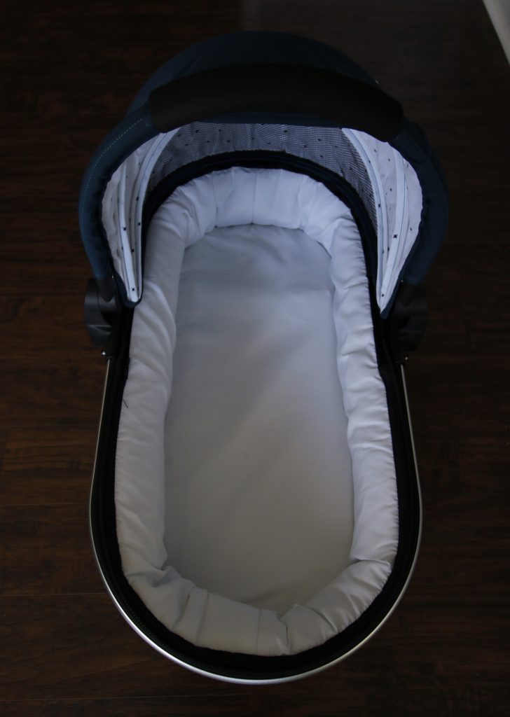 Mockingbird Carriage Bassinet