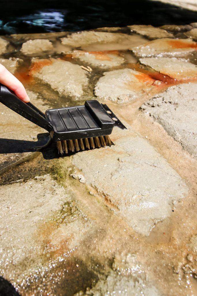 How to remove rust stains from concrete