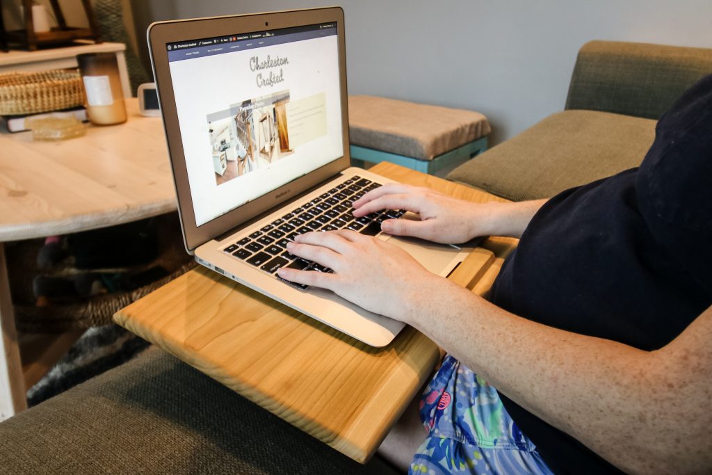 DIY wooden laptop tray - Charleston Crafted