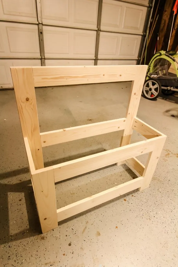Construction of frame for toddler workbench
