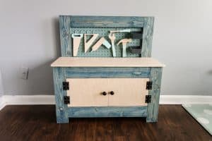 How to build a toddler workbench - free plans!