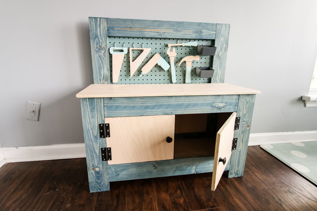 Final DIY toddler workbench