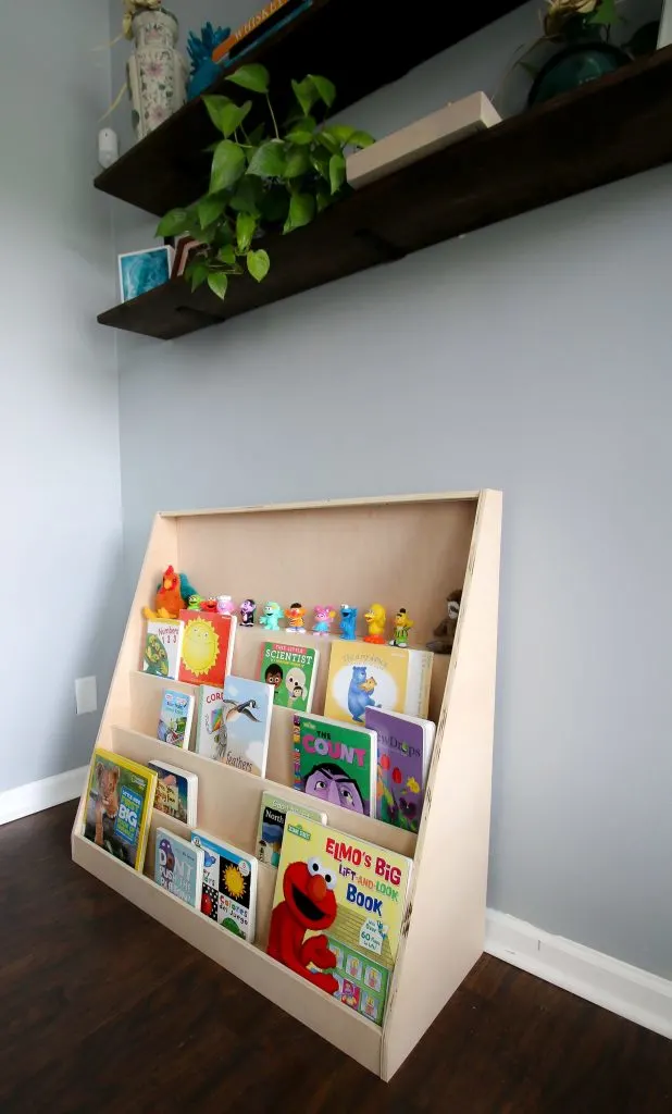 Full view of Montessori front facing bookshelf