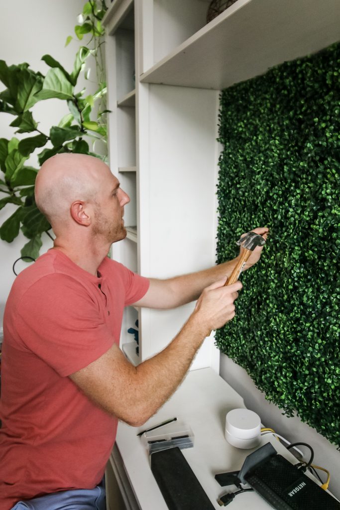 how to hang boxwood panels on the wall with nailsa