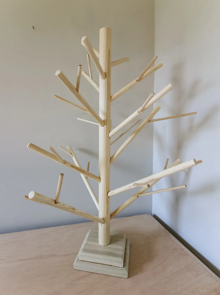 DIY dowel christmas tree