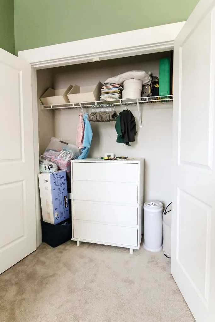 Before of closet with wire shelf