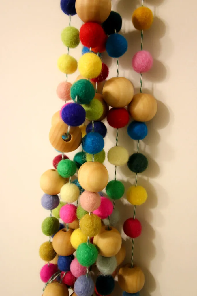 felt ball pom pom garland