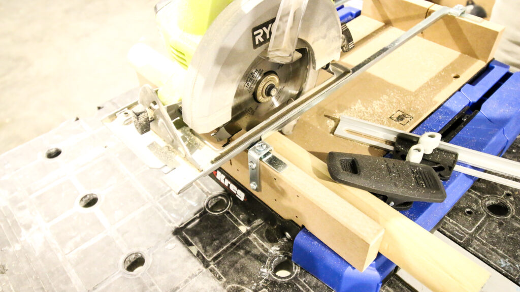 Cutting dowel to length