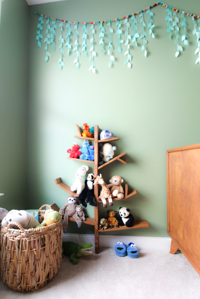 tree shaped toy shelf