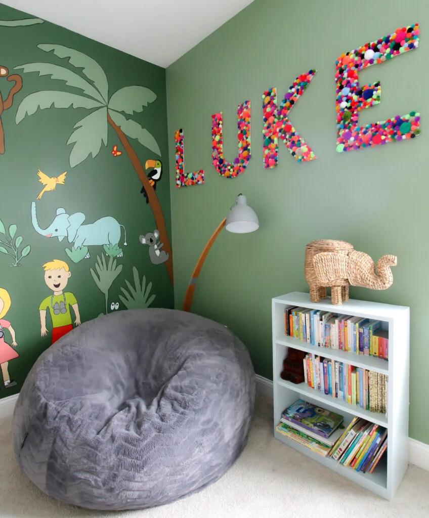 jungle themed kids bedroom