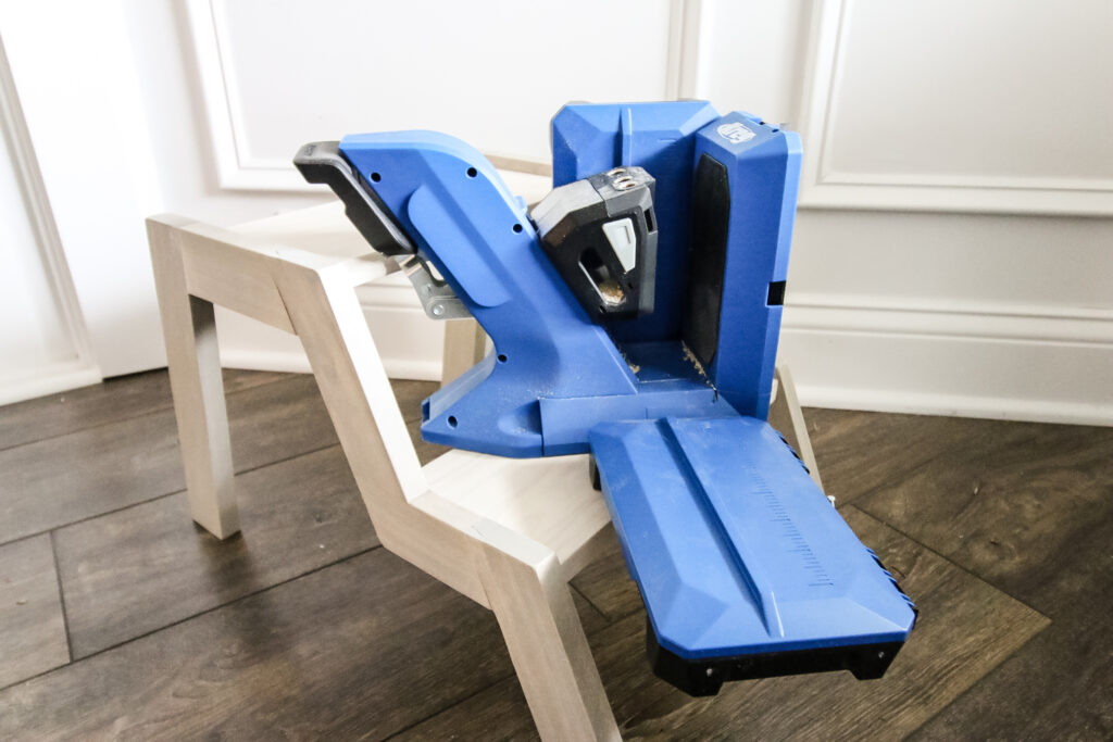 Modern Step Stool made with Kreg 720 Pro