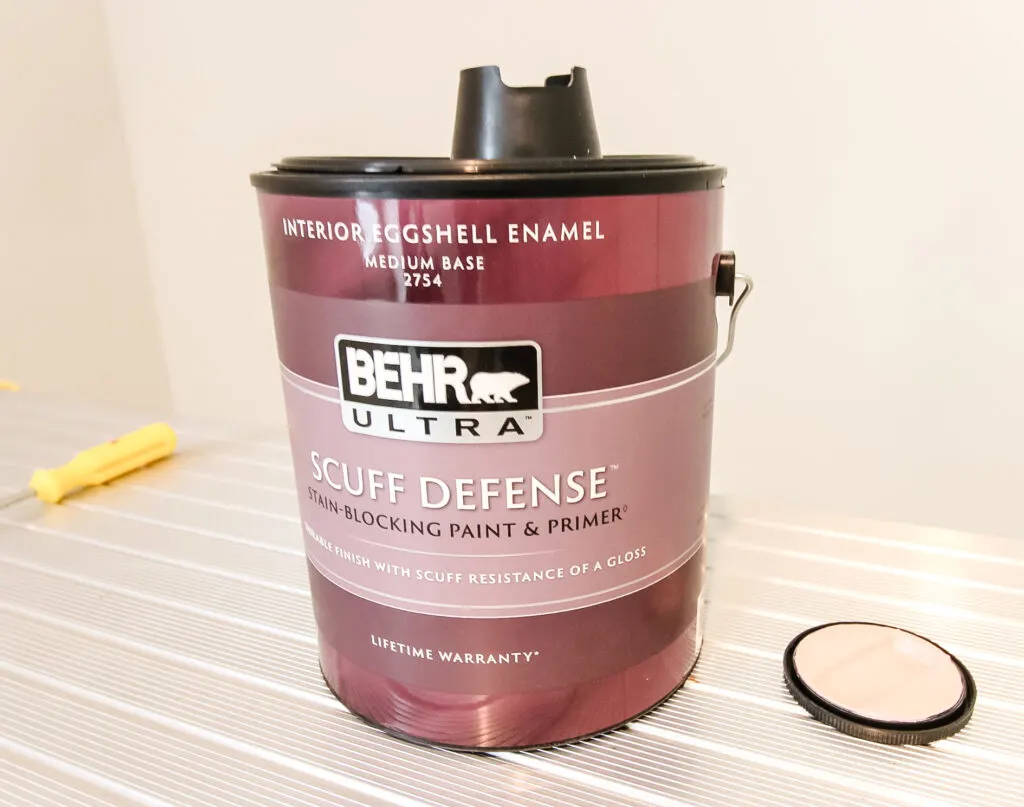 How to open a can of Behr paint