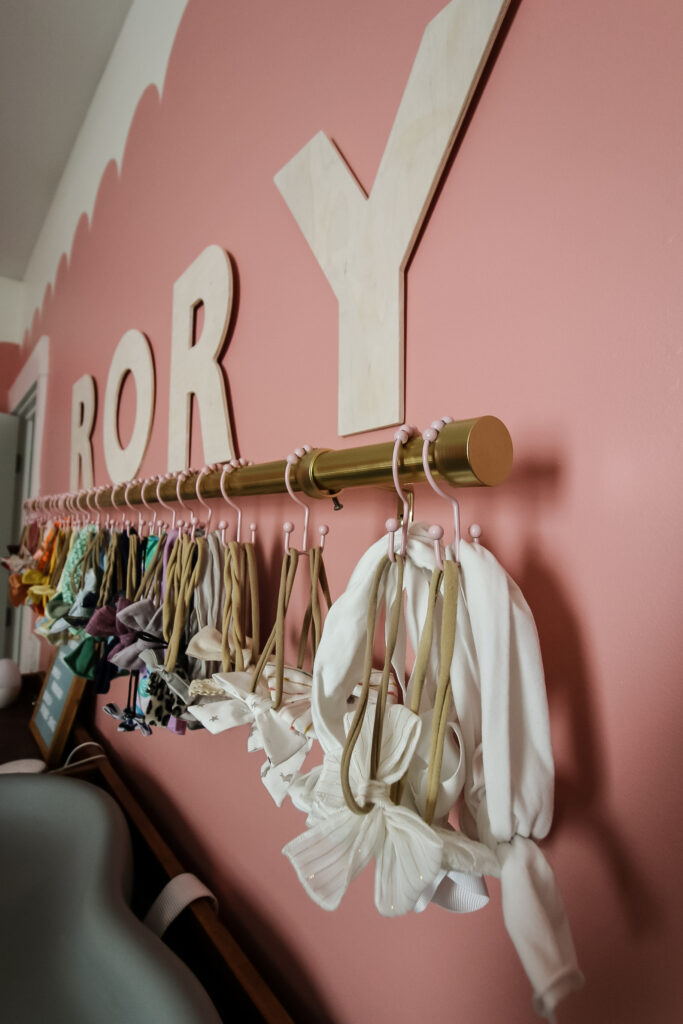 curtain rod headband organizer