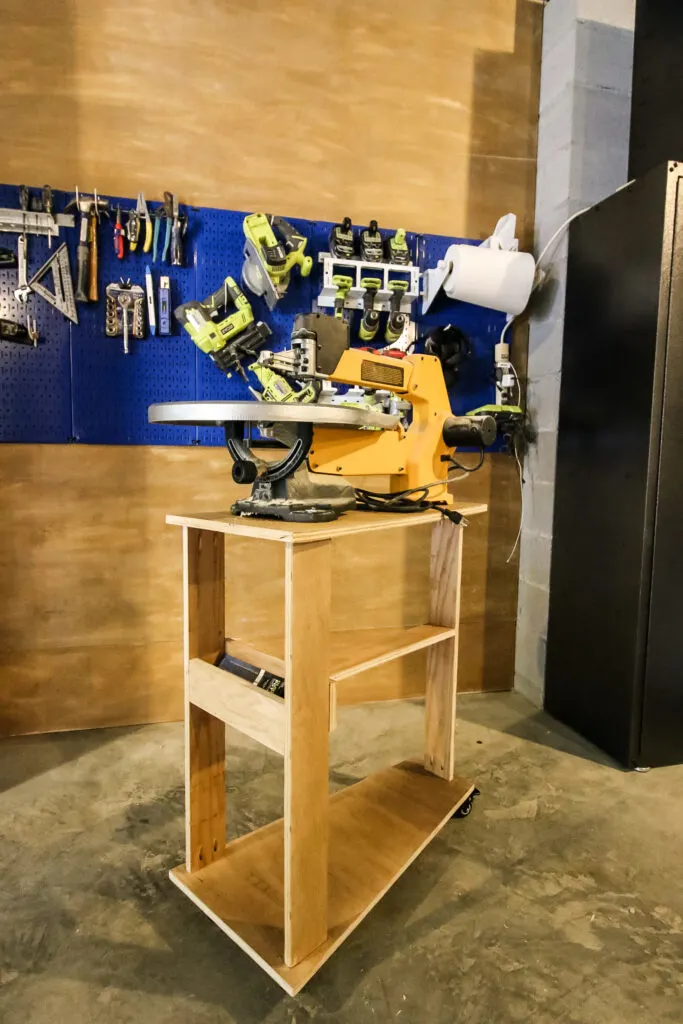 DIY scroll saw stand with FREE plans - Charleston Crafted