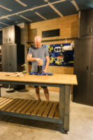 How to build a DIY mobile workbench