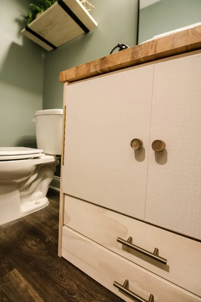 Low angle picture of pedestal sink vanity