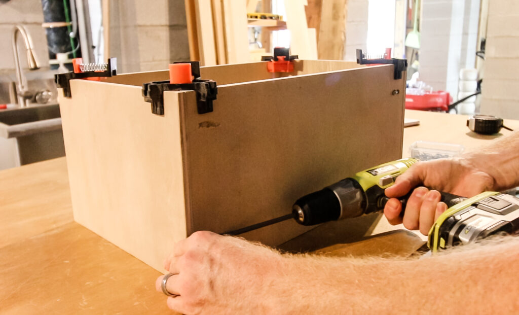 Building drawer box for buffet table