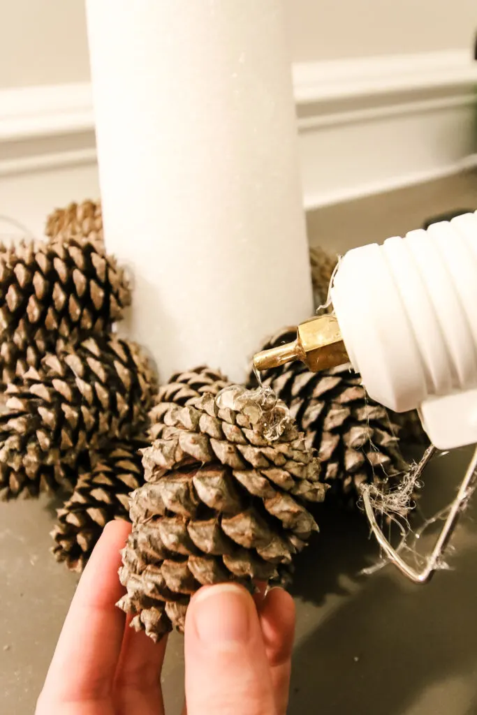 How to make a tabletop cone pine cone Christmas tree