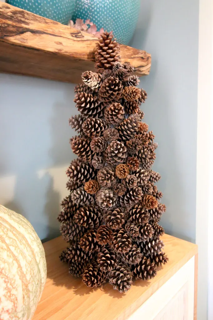 How to make a tabletop cone pine cone Christmas tree