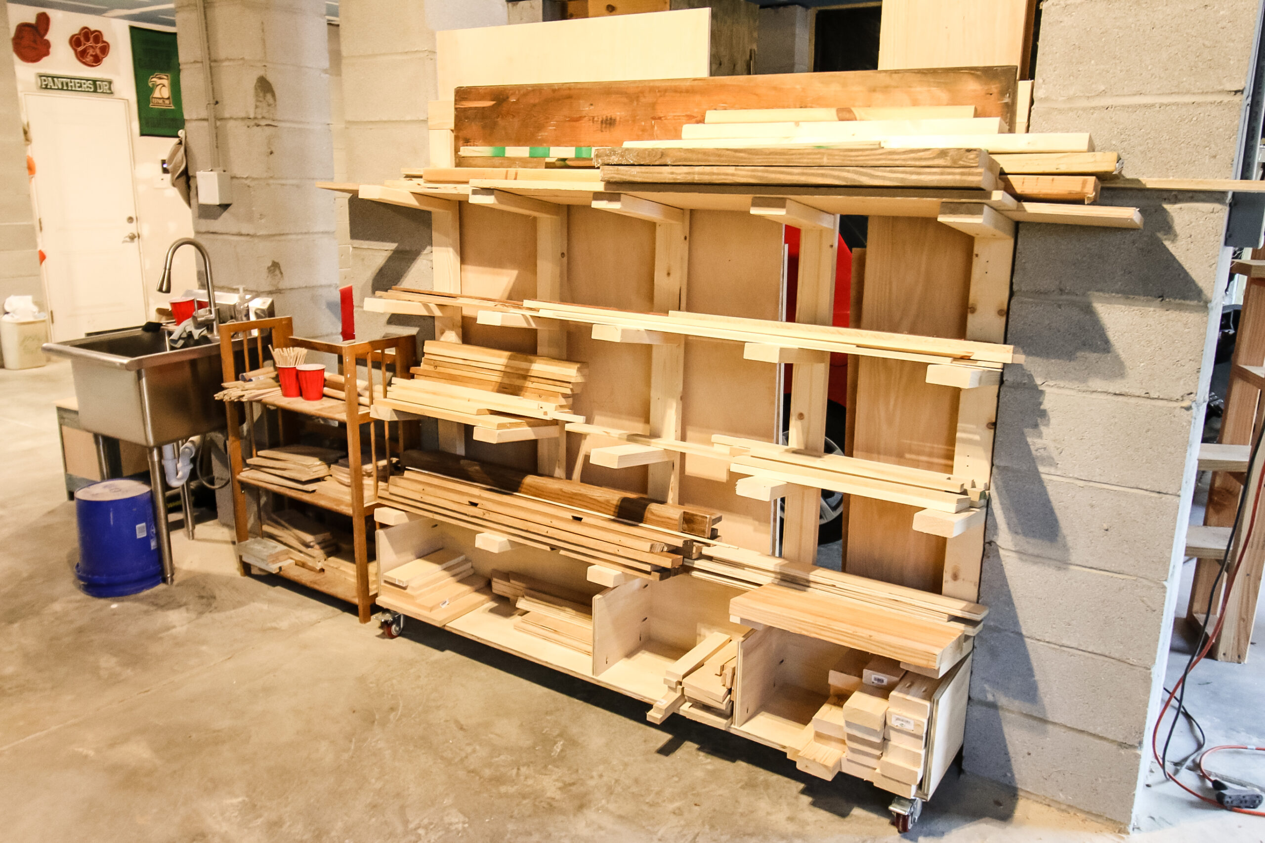 How to build a rolling scrap wood storage cart