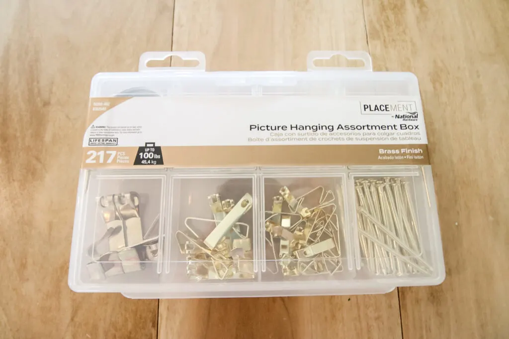 Picture hanging hardware kit from National Hardware