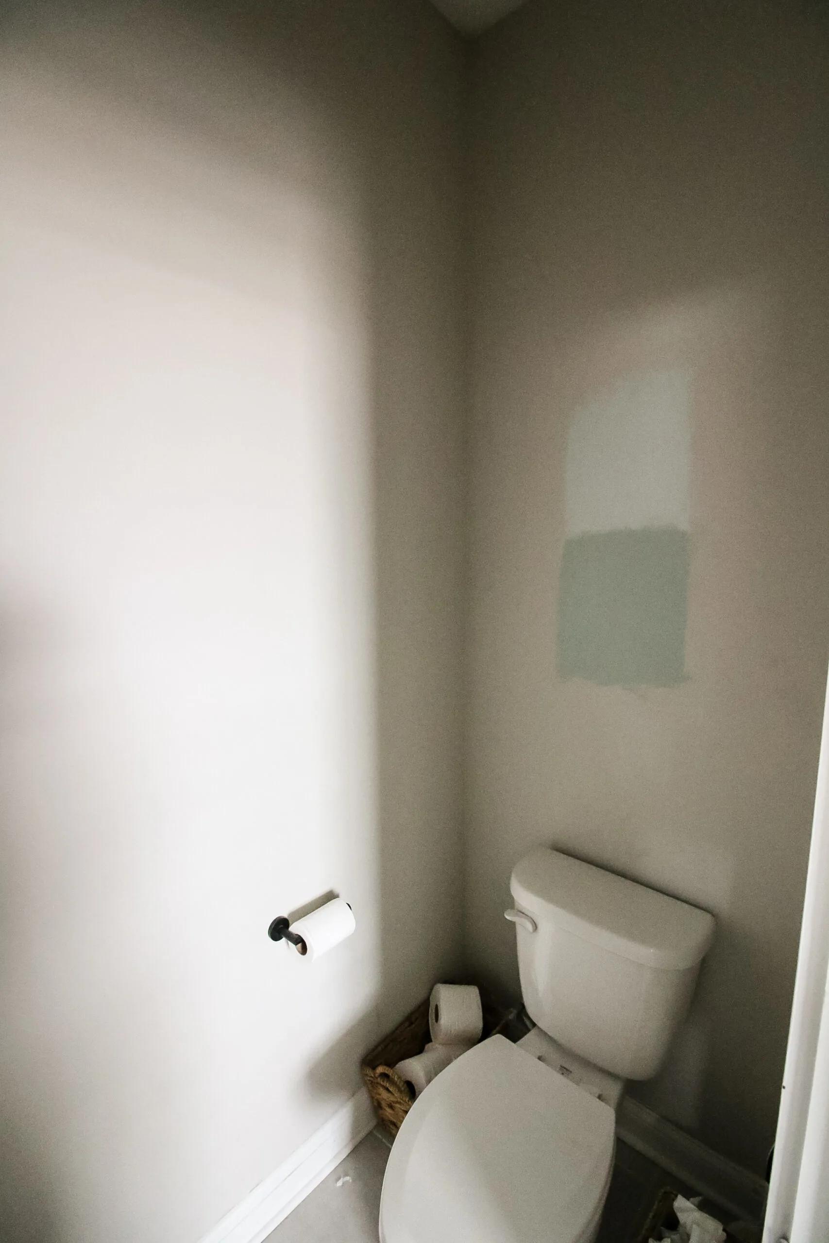 Toilet room before makeover