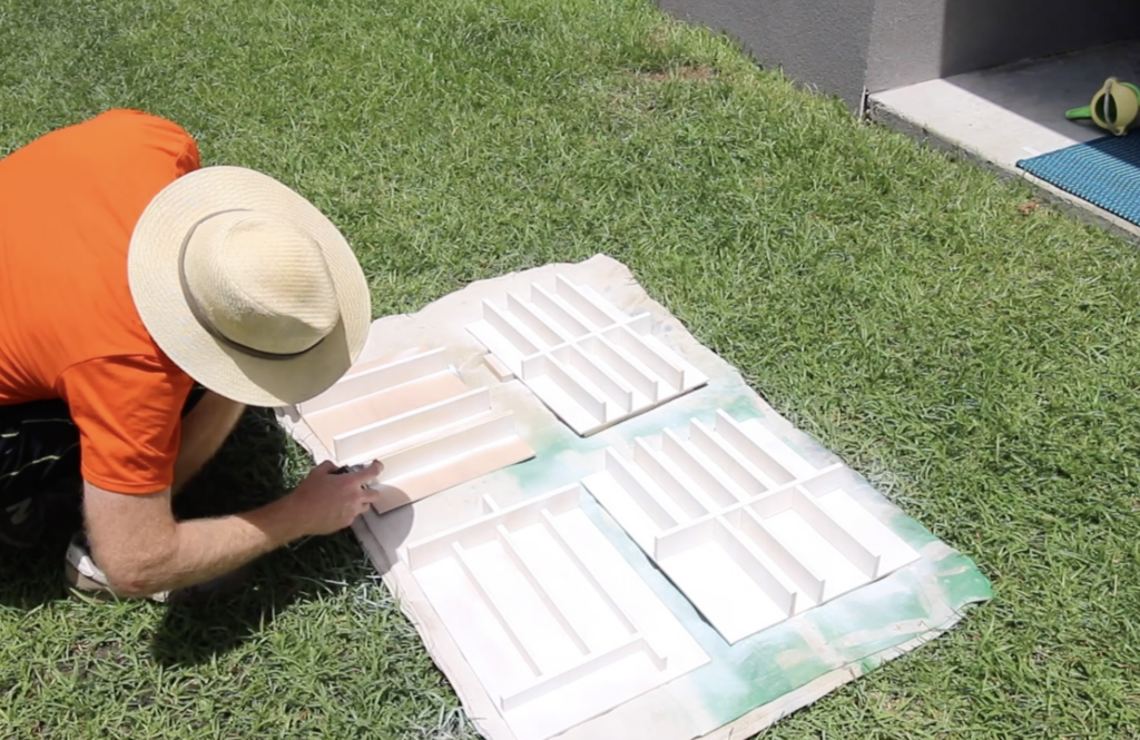 Spray painting kitchen drawer dividers