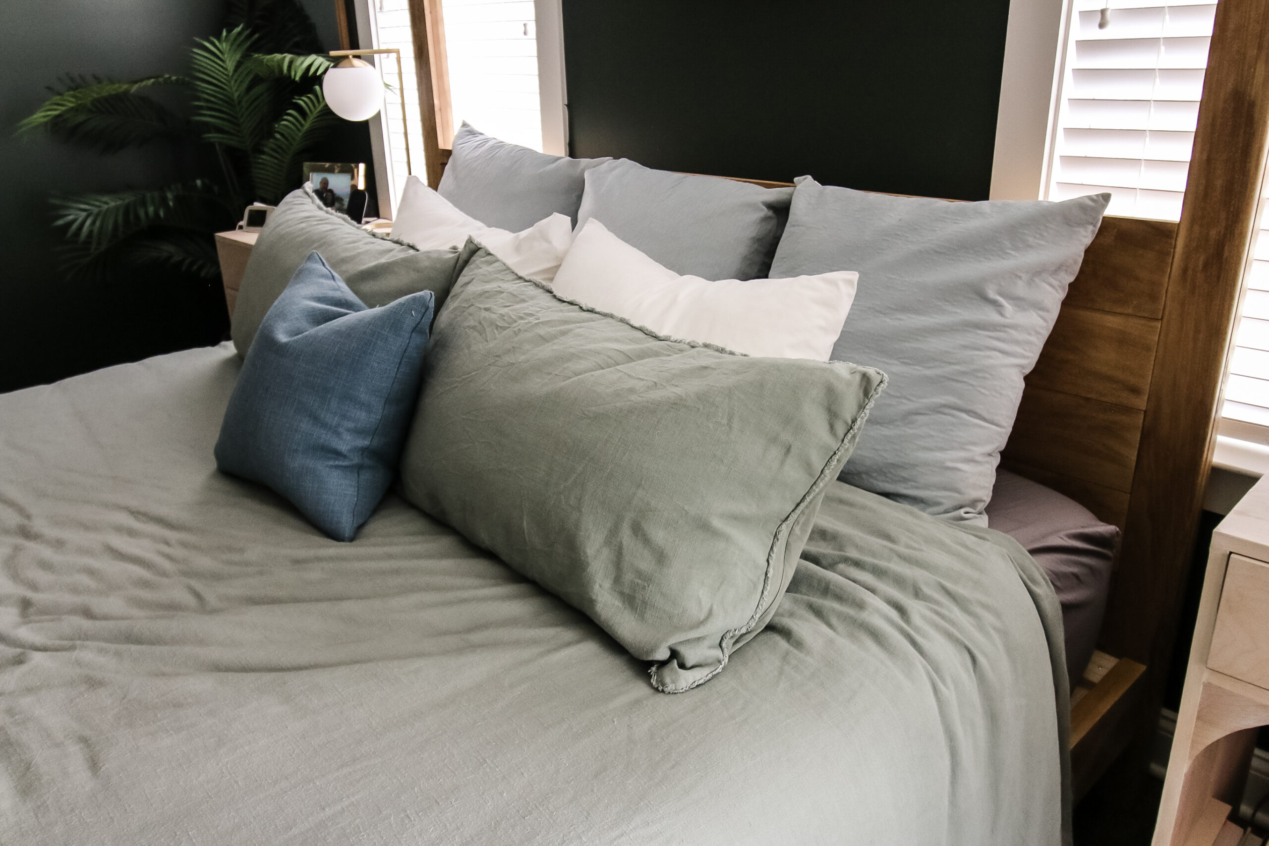 Big Pillows for Bed Headboard 