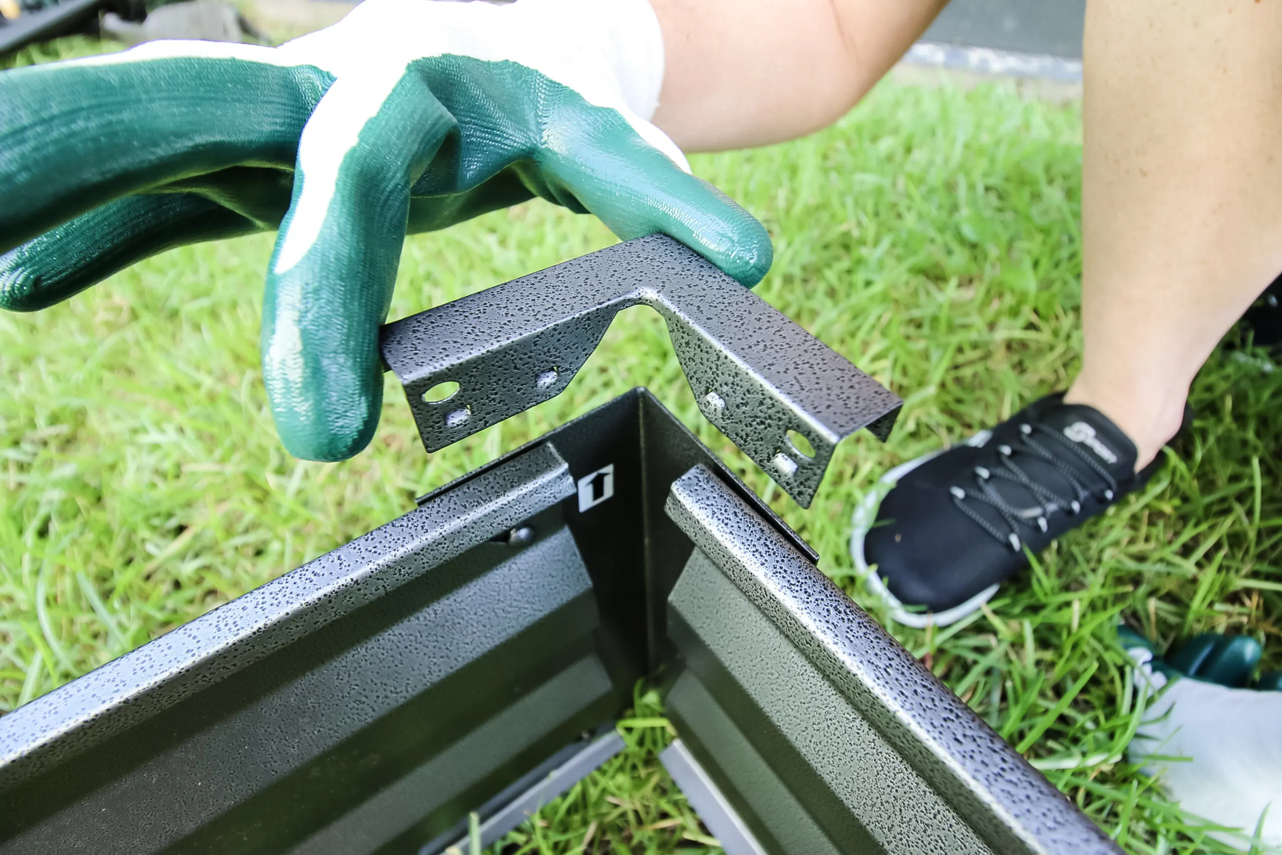 Attaching corner clip of raised garden bed