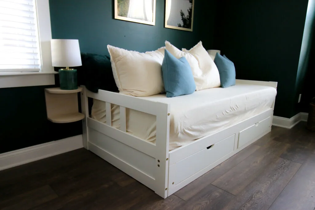 daybed in a green room
