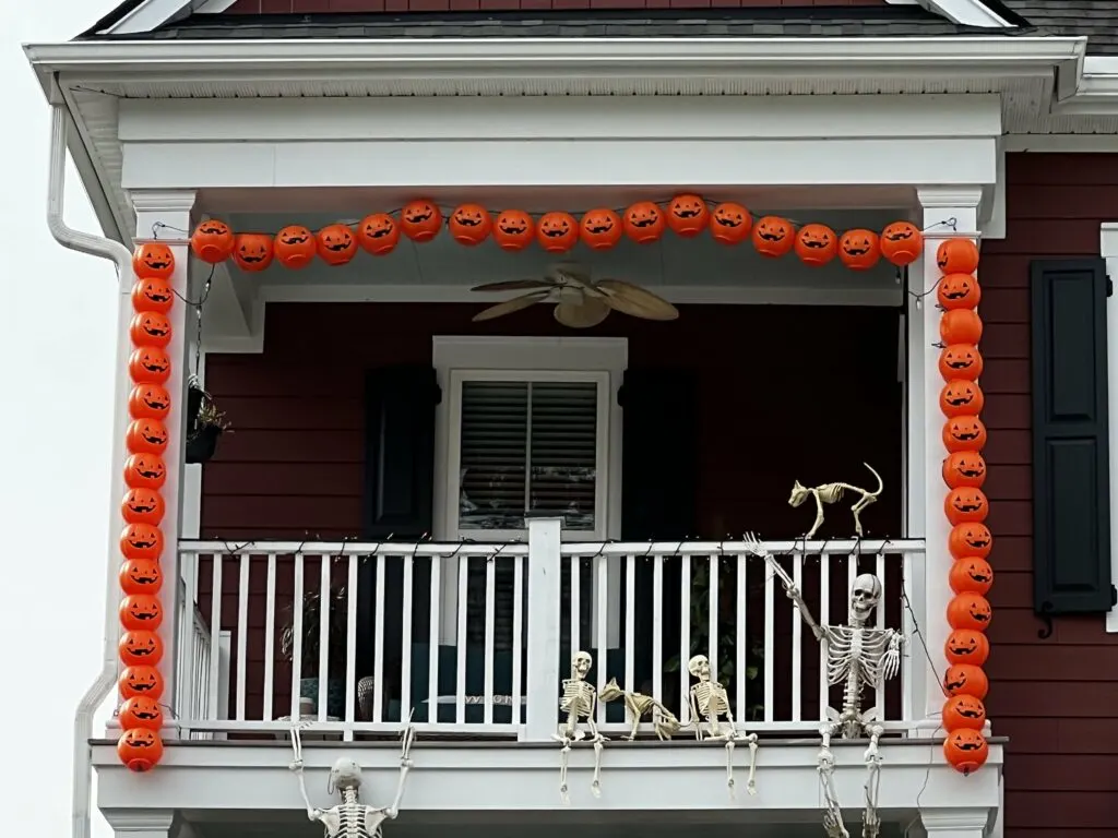 light up pumpkin arch