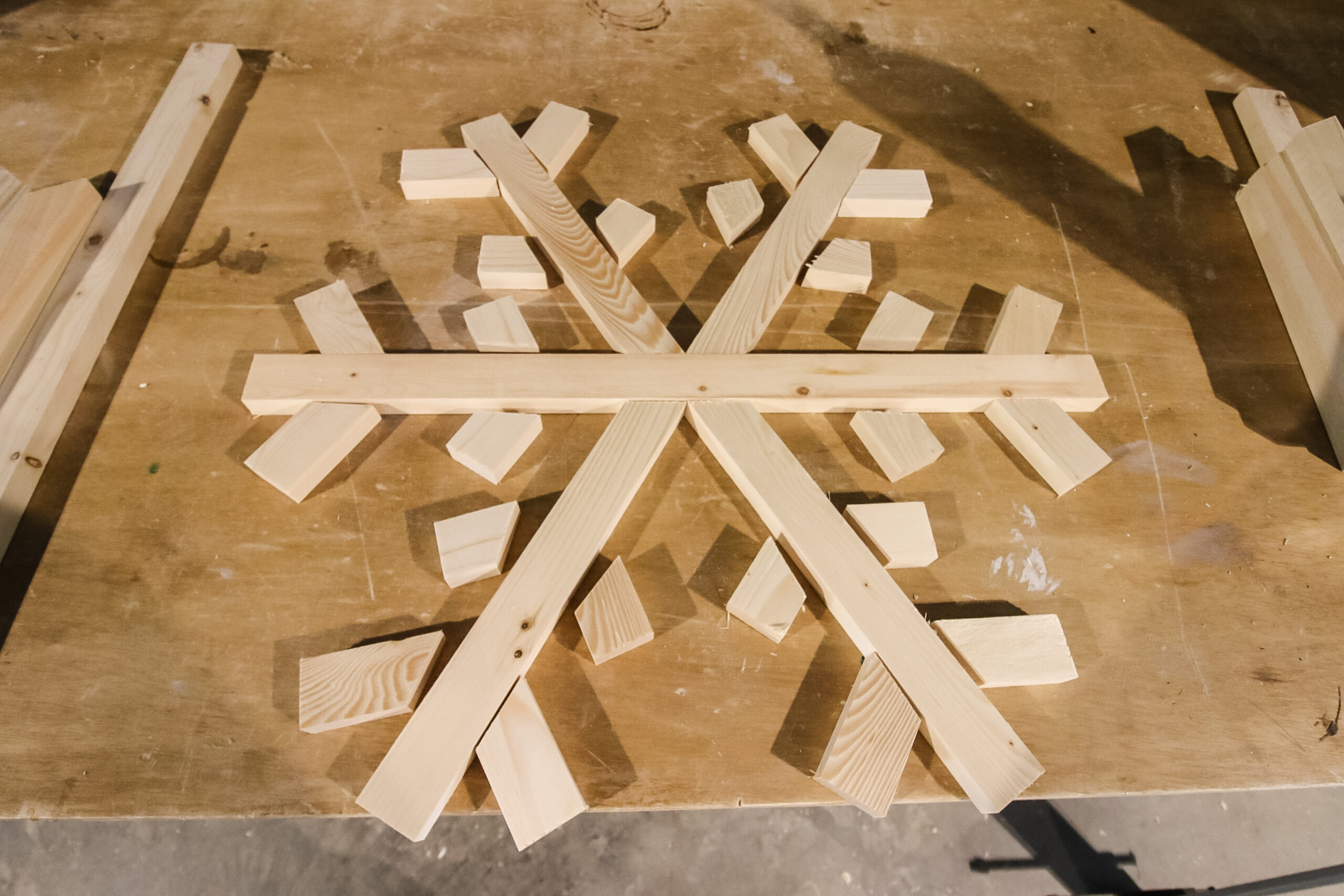 Extra Large wood snowflake - scrap wood creation  Wood snowflake,  Christmas wood crafts, Wood creations