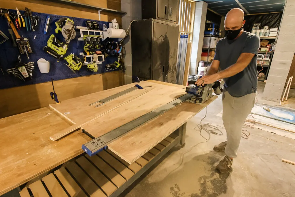 Using Kreg Straight Edge Guide to rip plywood