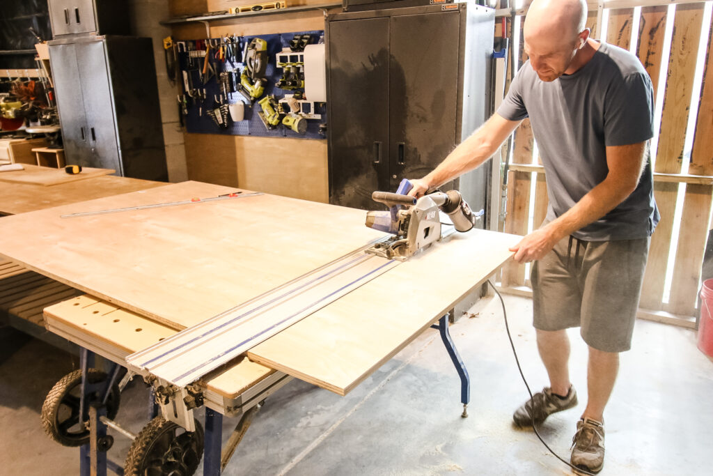 Cutting plywood for dartboard with Kreg Adaptive Cutting System