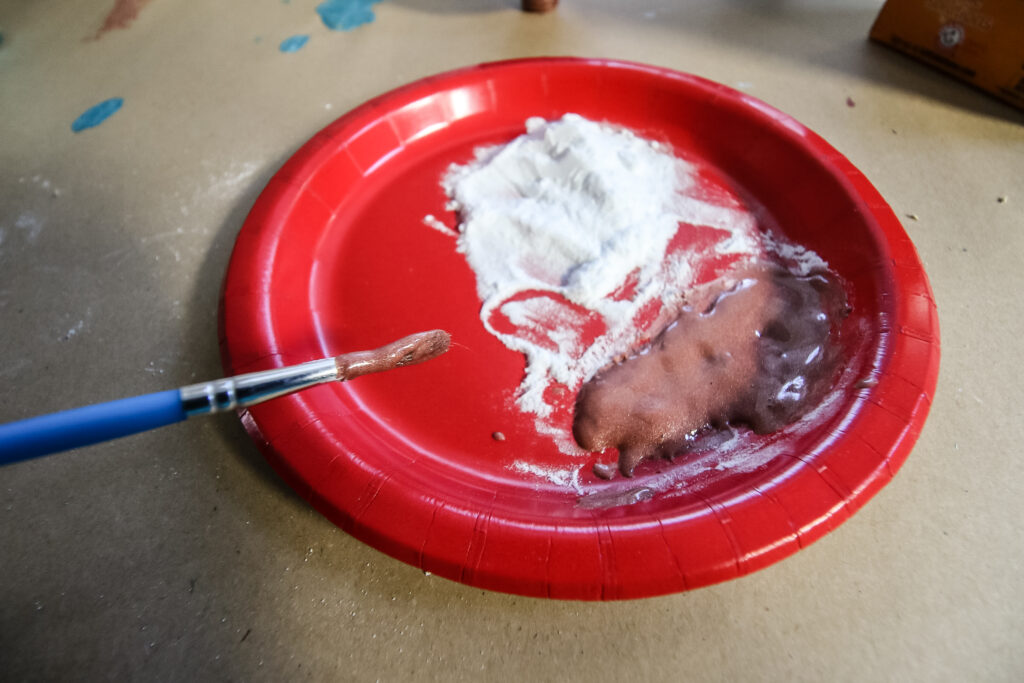 mix baking soda with paint to make chalk paint