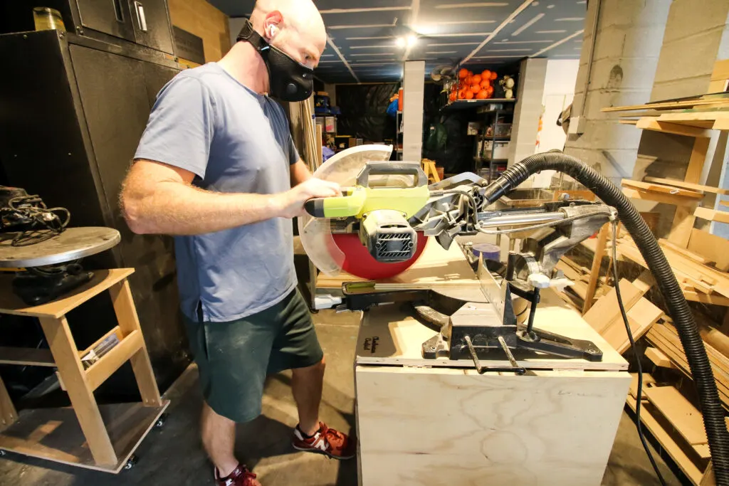 cutting with the saw