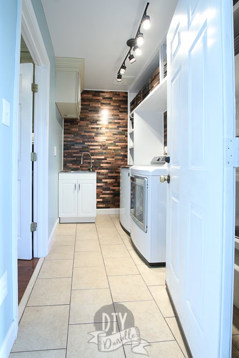https://www.charlestoncrafted.com/wp-content/uploads/2023/02/mudroom-renovation-DIY-3-of-4.jpg