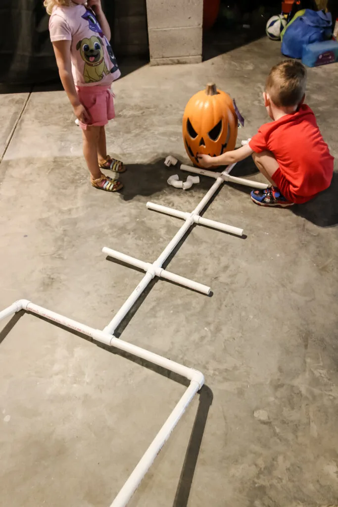 Putting together PVC skeleton