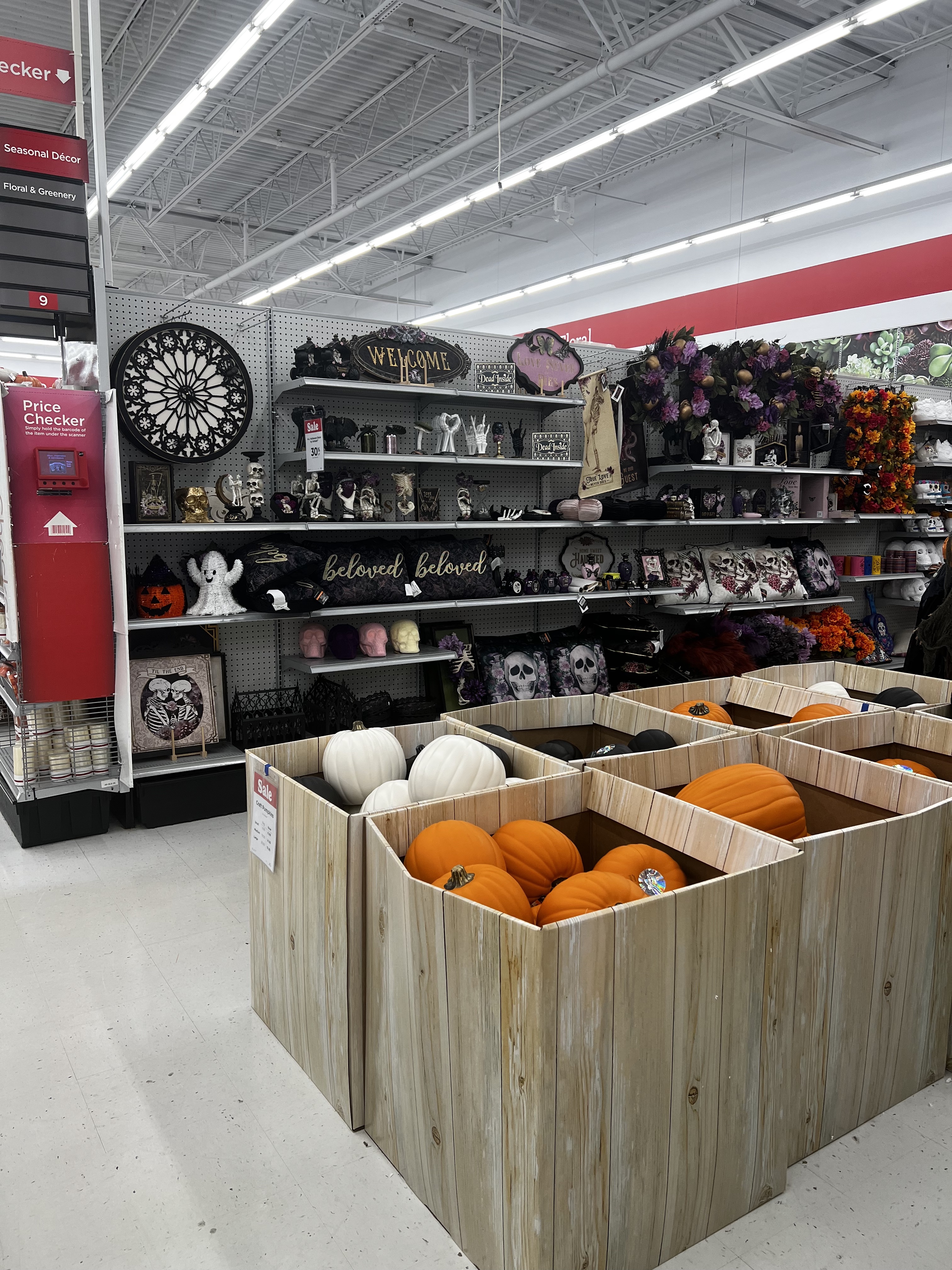 halloween decor at michaels craft stores