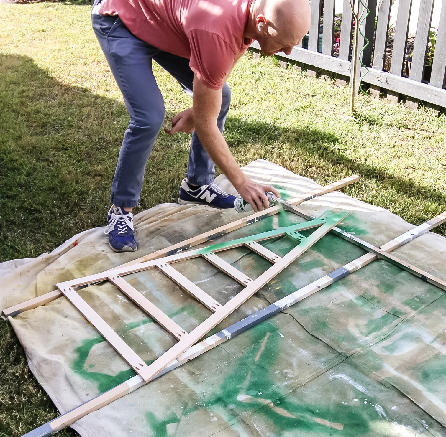 Spray painting over door Christmas card hanger