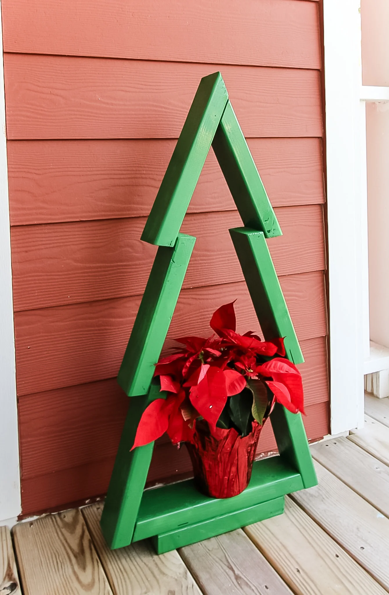 DIY Christmas tree from 2x4s