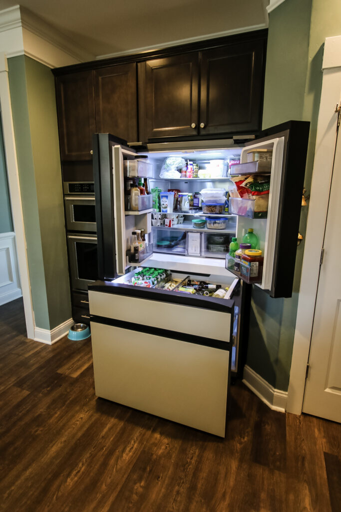 samsung bespoke fridge WITH beverage center