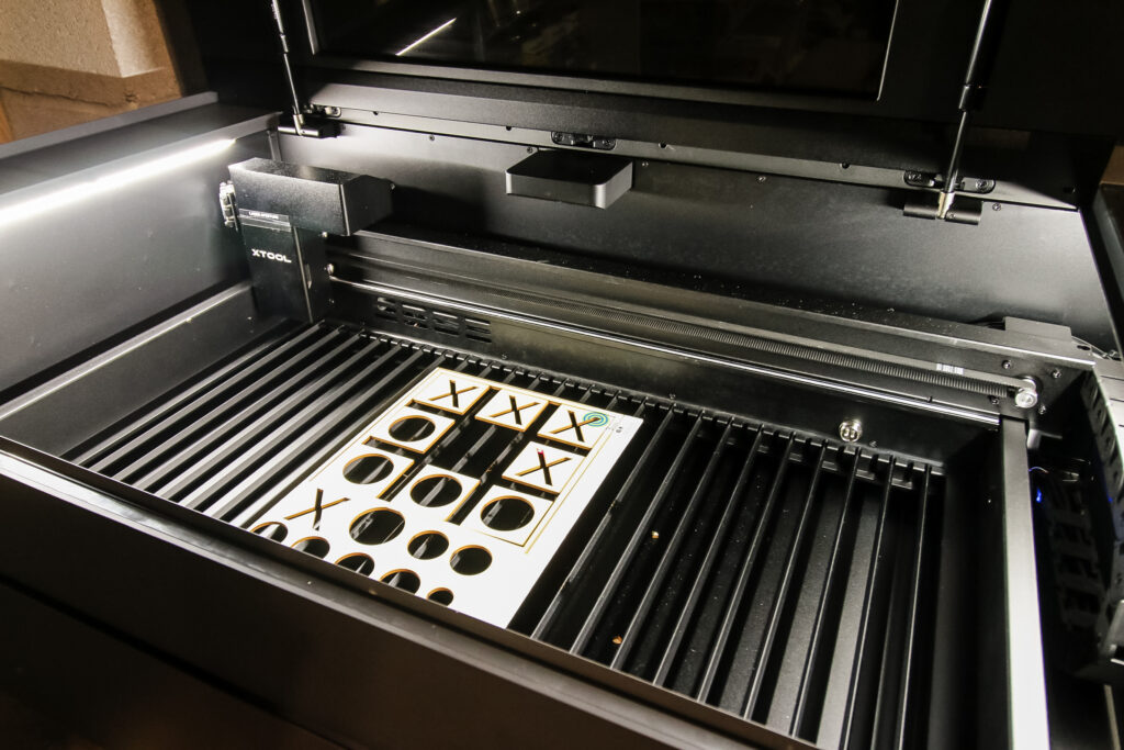 Inside xTool P2