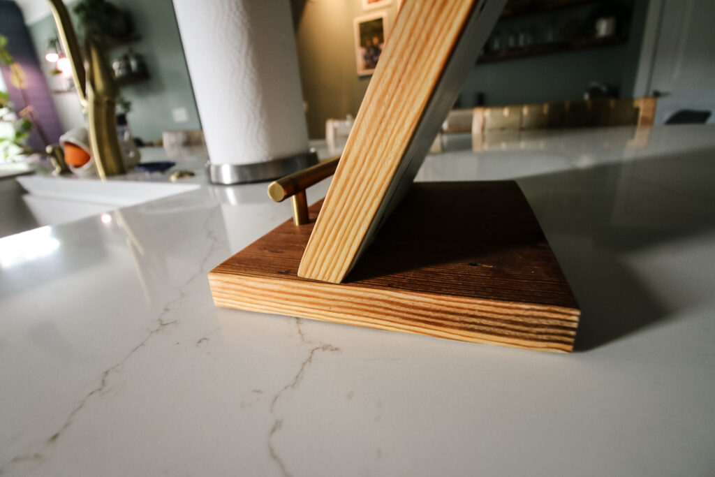 Assembled angle of cookbook holder