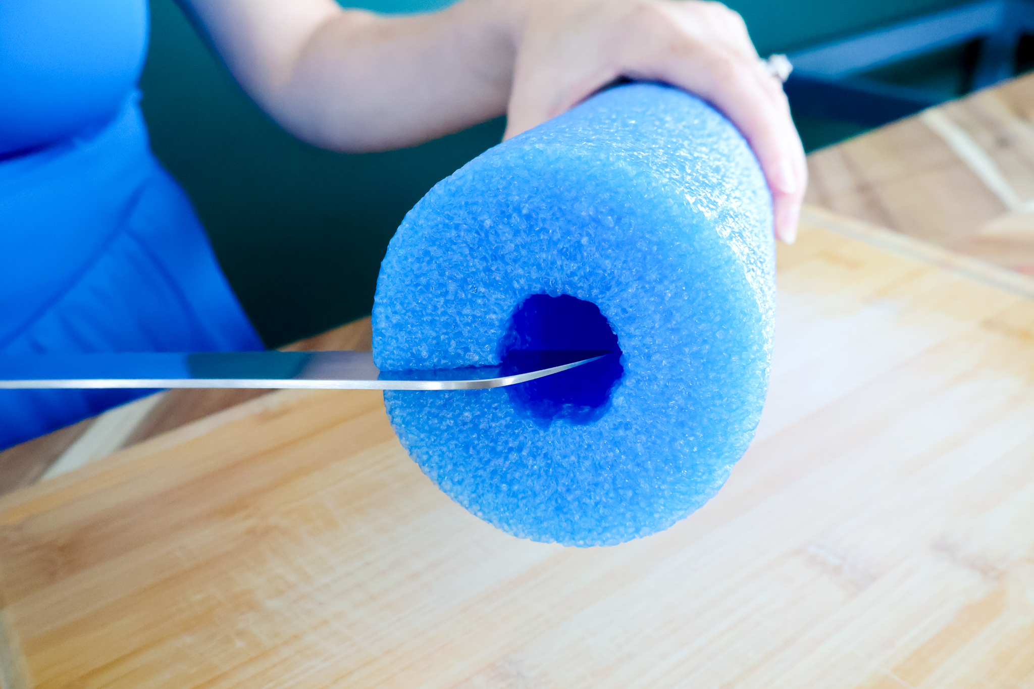 cut slits in pool noodles