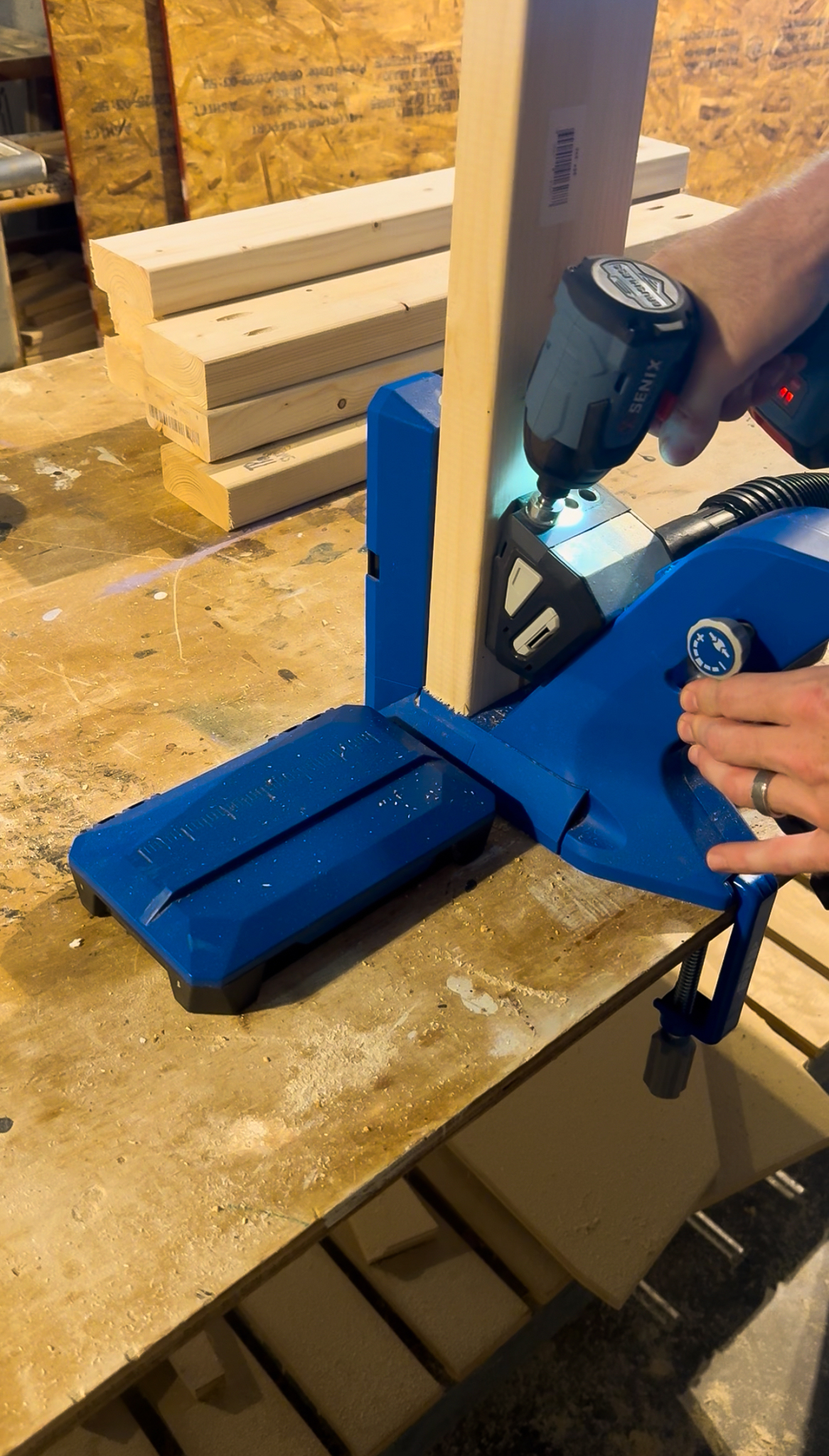 Drilling pocket holes with Kreg 720